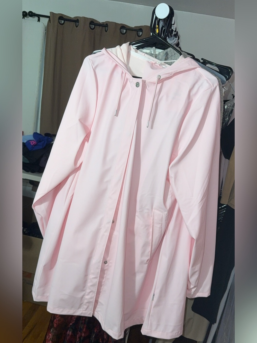 Rain's pink Hooded Trench Coat